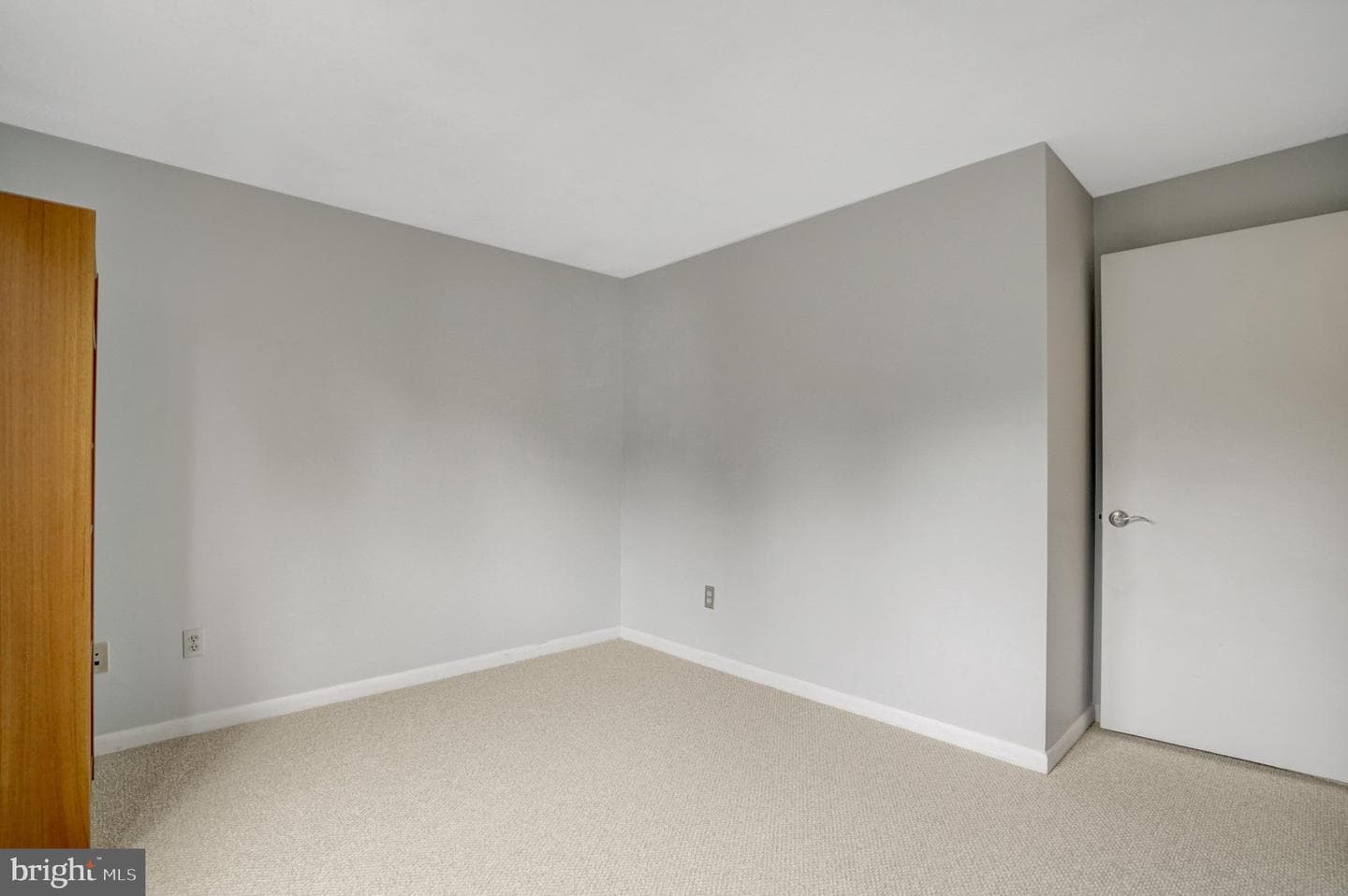 1111 N Rockingham Street photo 43