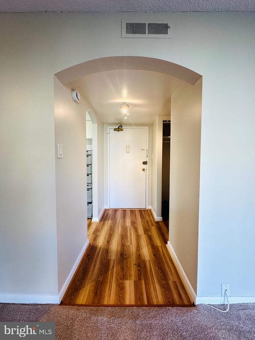 1300 Army Navy Drive #1010 photo 5