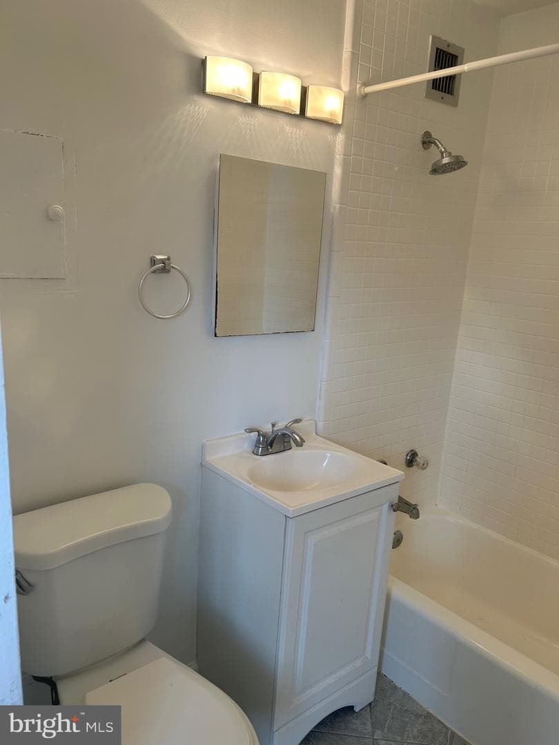 1111 Arlington Boulevard #929 photo 7
