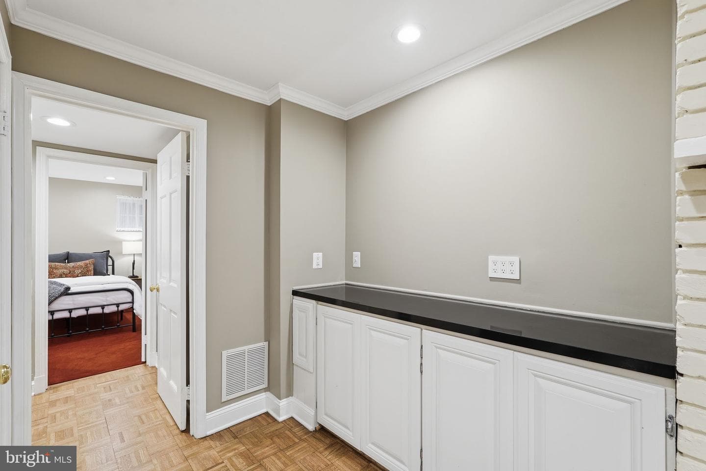 1309 N Lynnbrook Drive photo 43