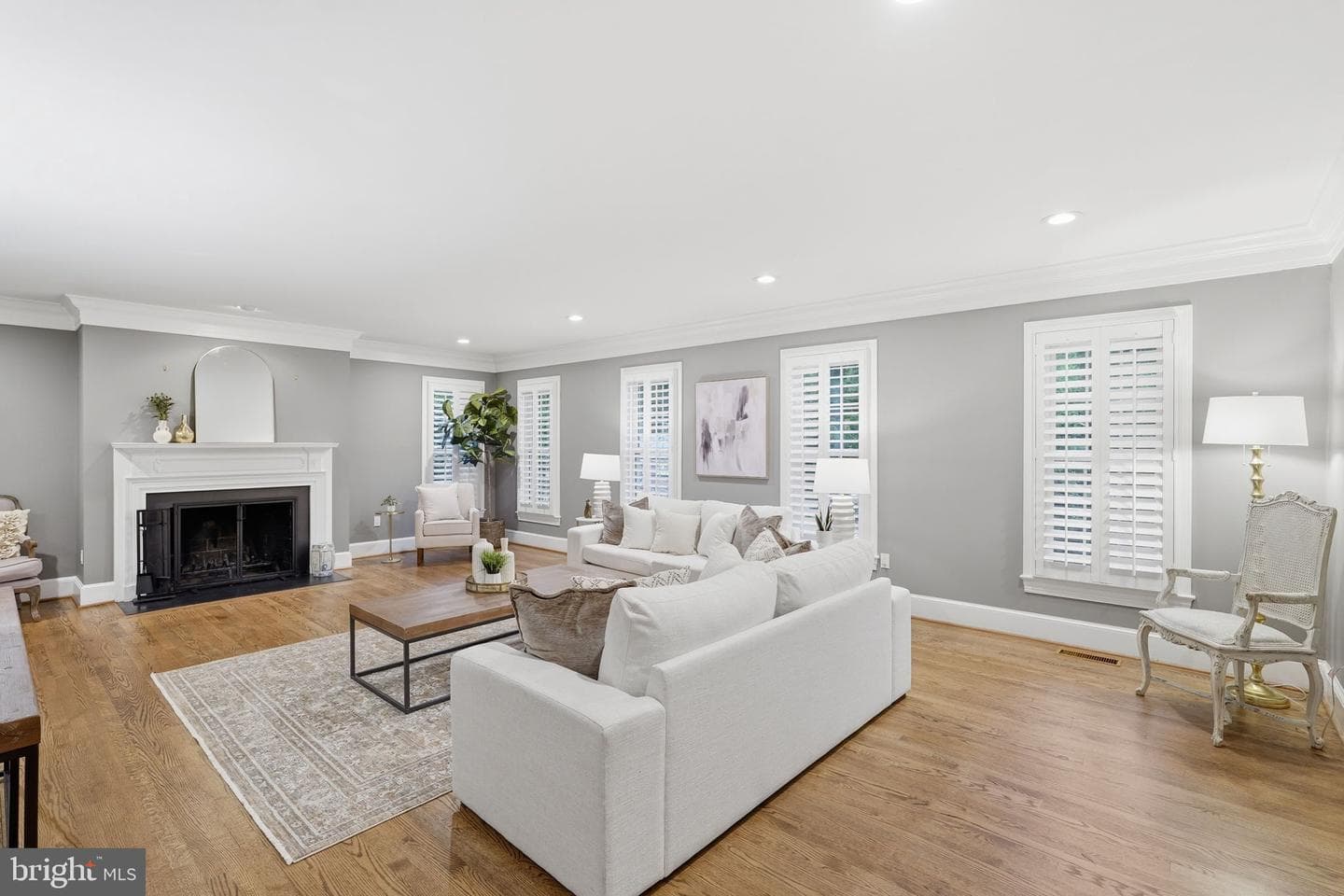 1309 N Lynnbrook Drive photo 9