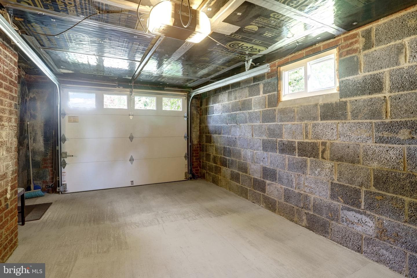 1059 N Montana Street photo 14