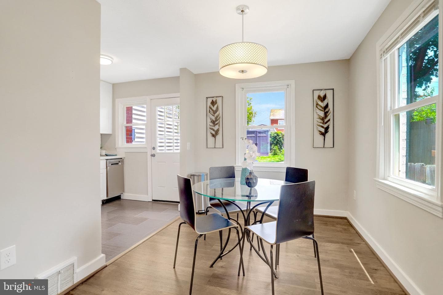 2139 S Oxford Street photo 11