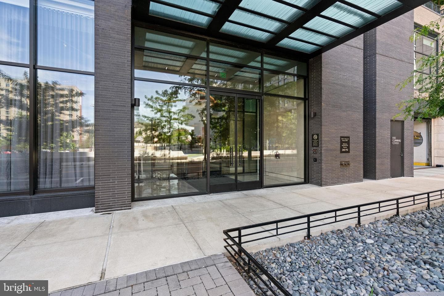 1781 N Pierce Street #501 photo 92