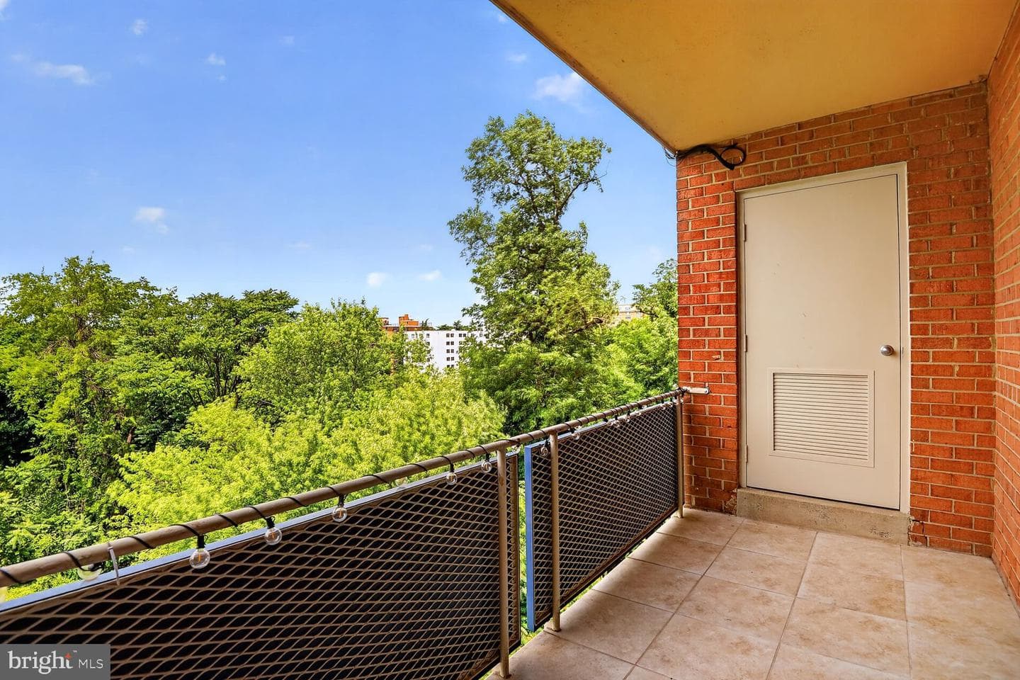 1931 N Cleveland Street #601 photo 12