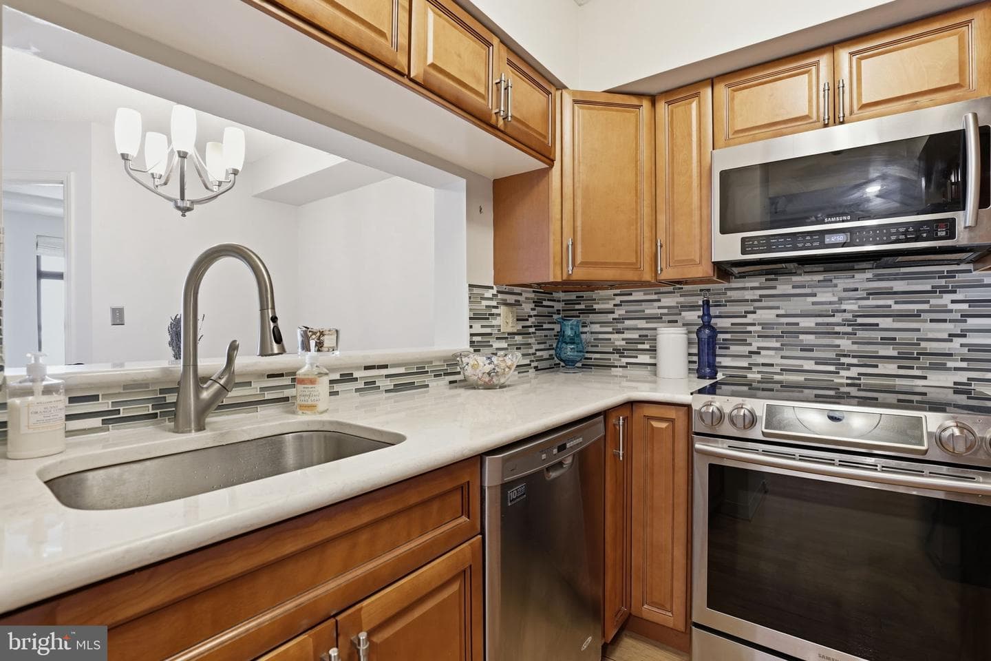 2400 Clarendon Boulevard #815 photo 11