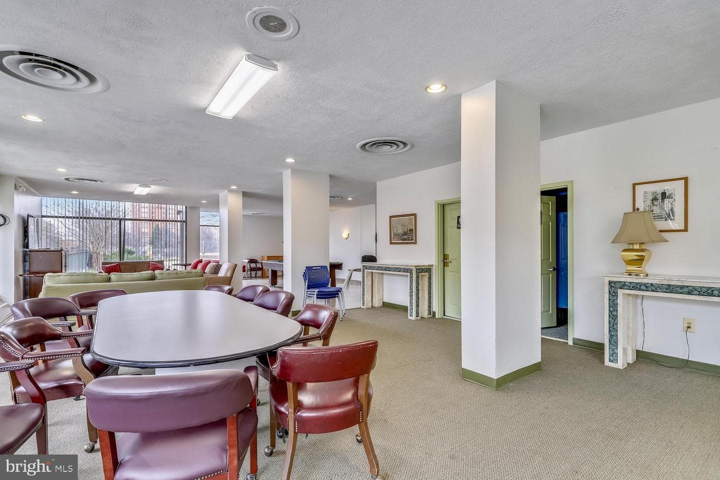 4141 N Henderson Road #904 photo 35