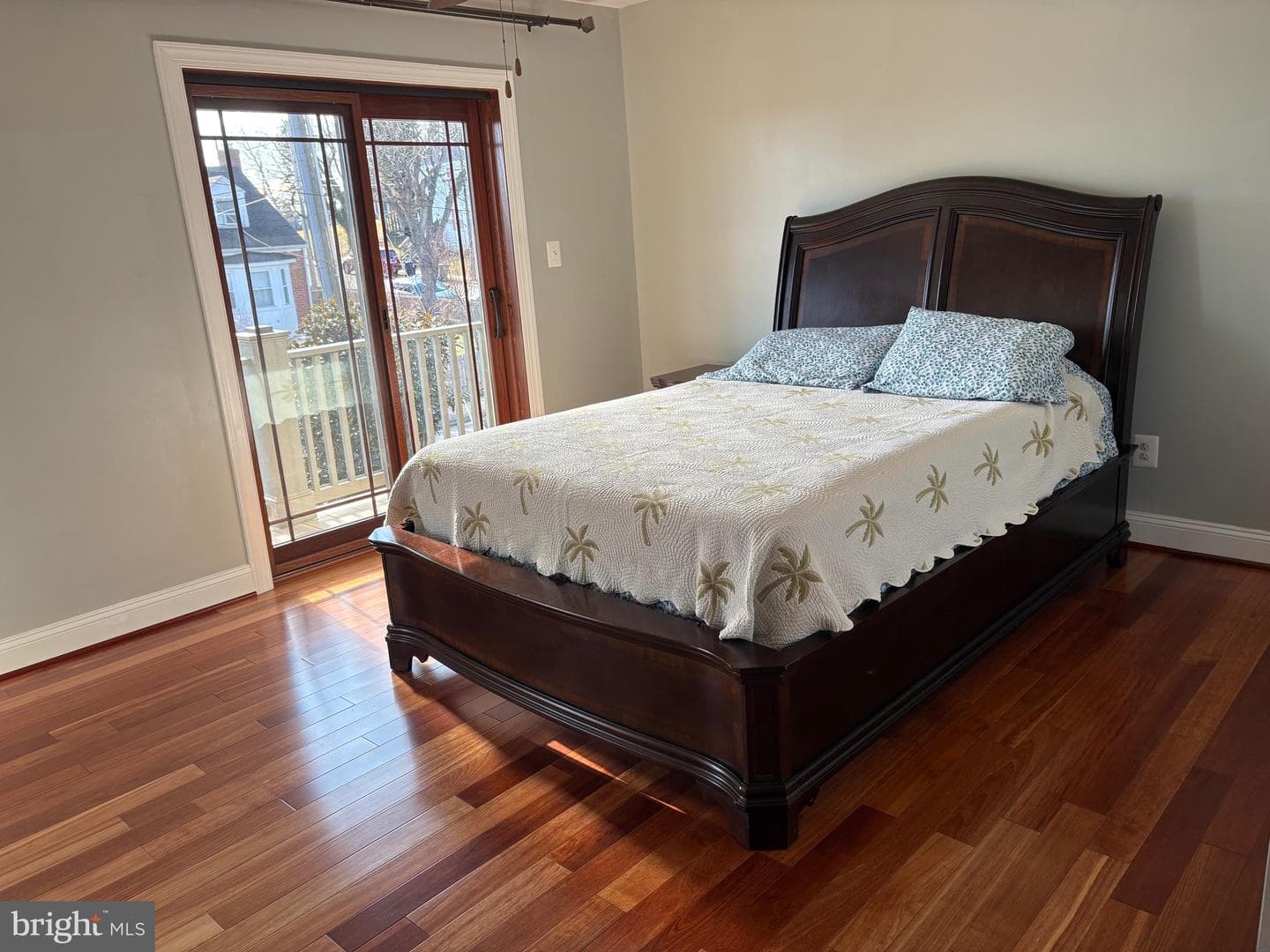 2445 S Kenwood Street photo 39