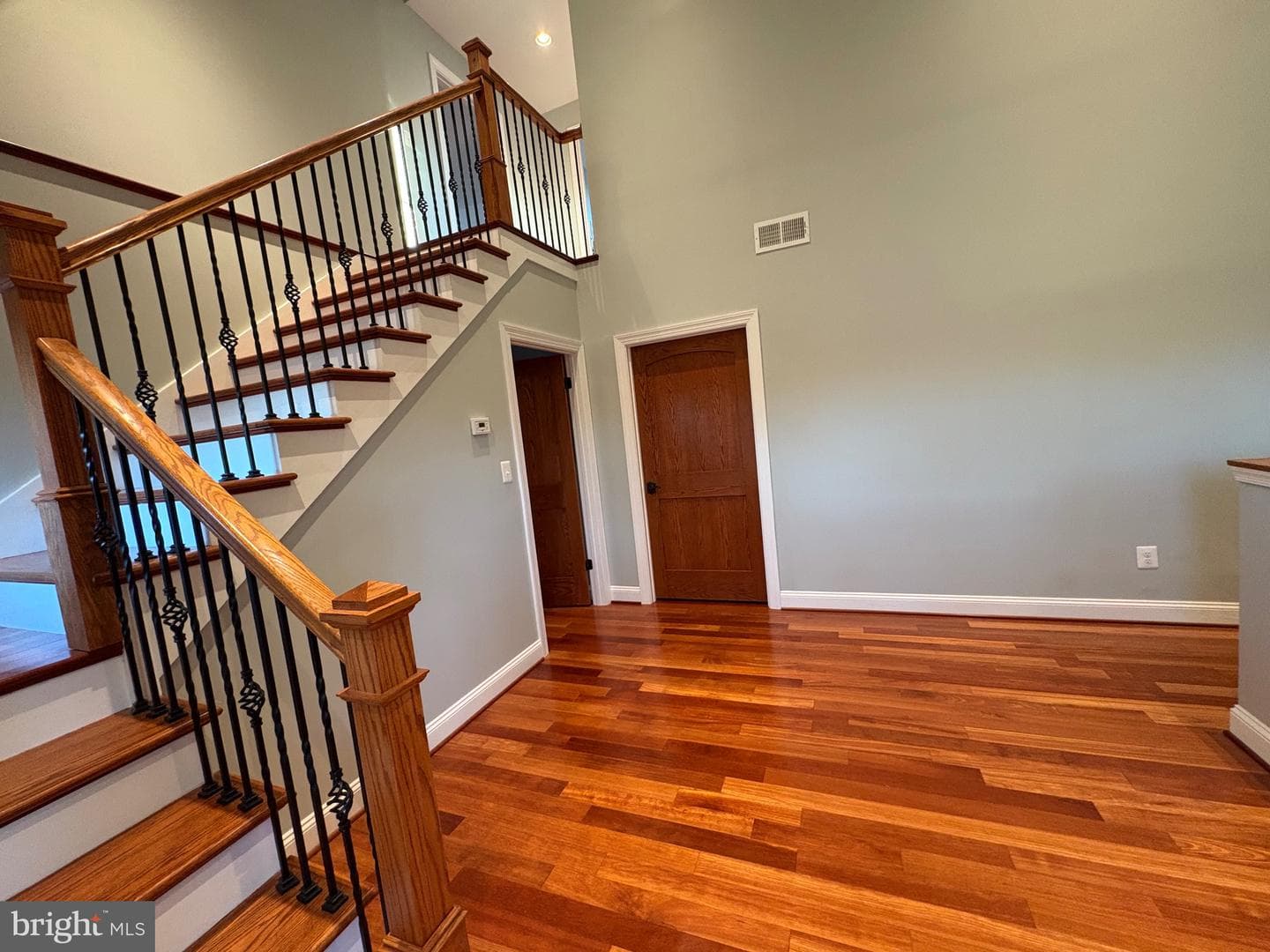 2445 S Kenwood Street photo 52