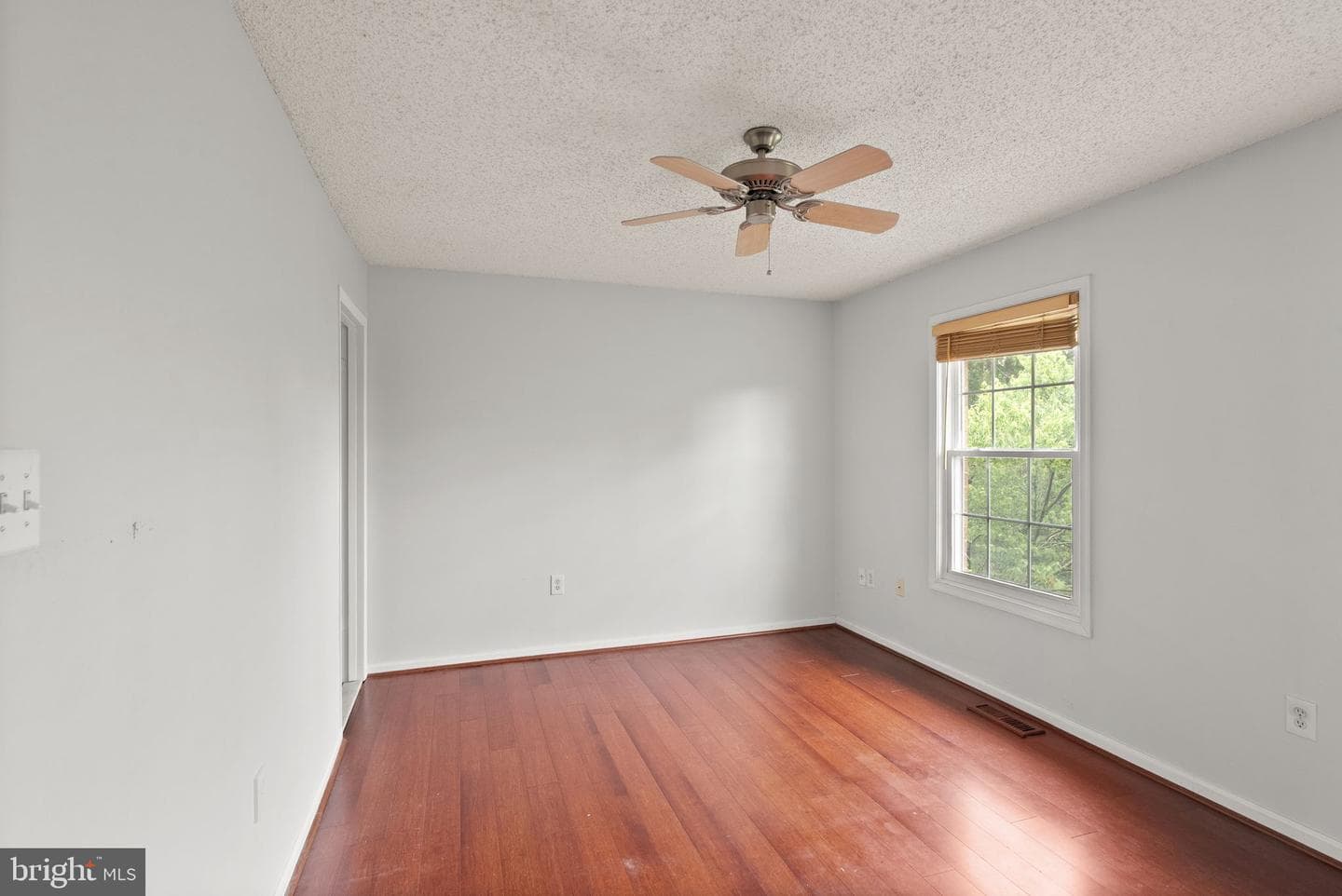 905 S Rolfe Street #2 photo 23