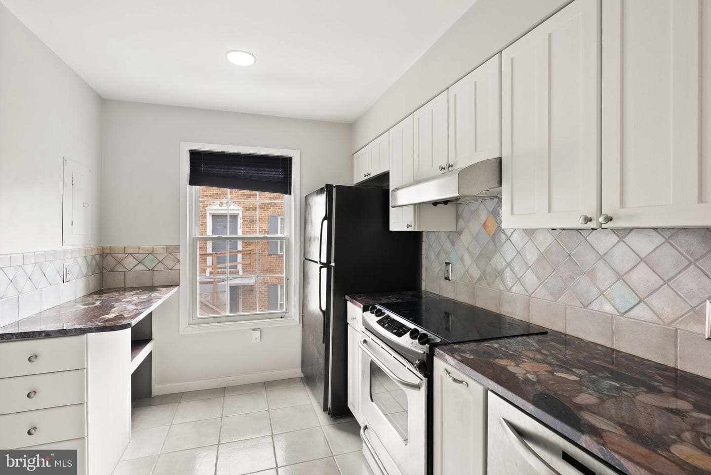 905 S Rolfe Street #2 photo 6