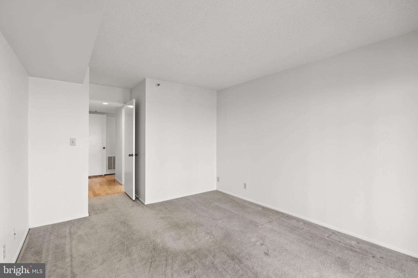 1600 N Oak Street #1812 photo 57