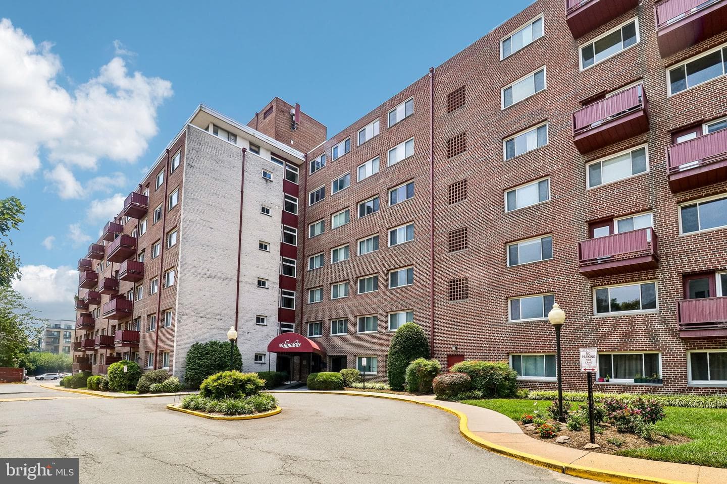 1830 Columbia Pike #306 photo 36