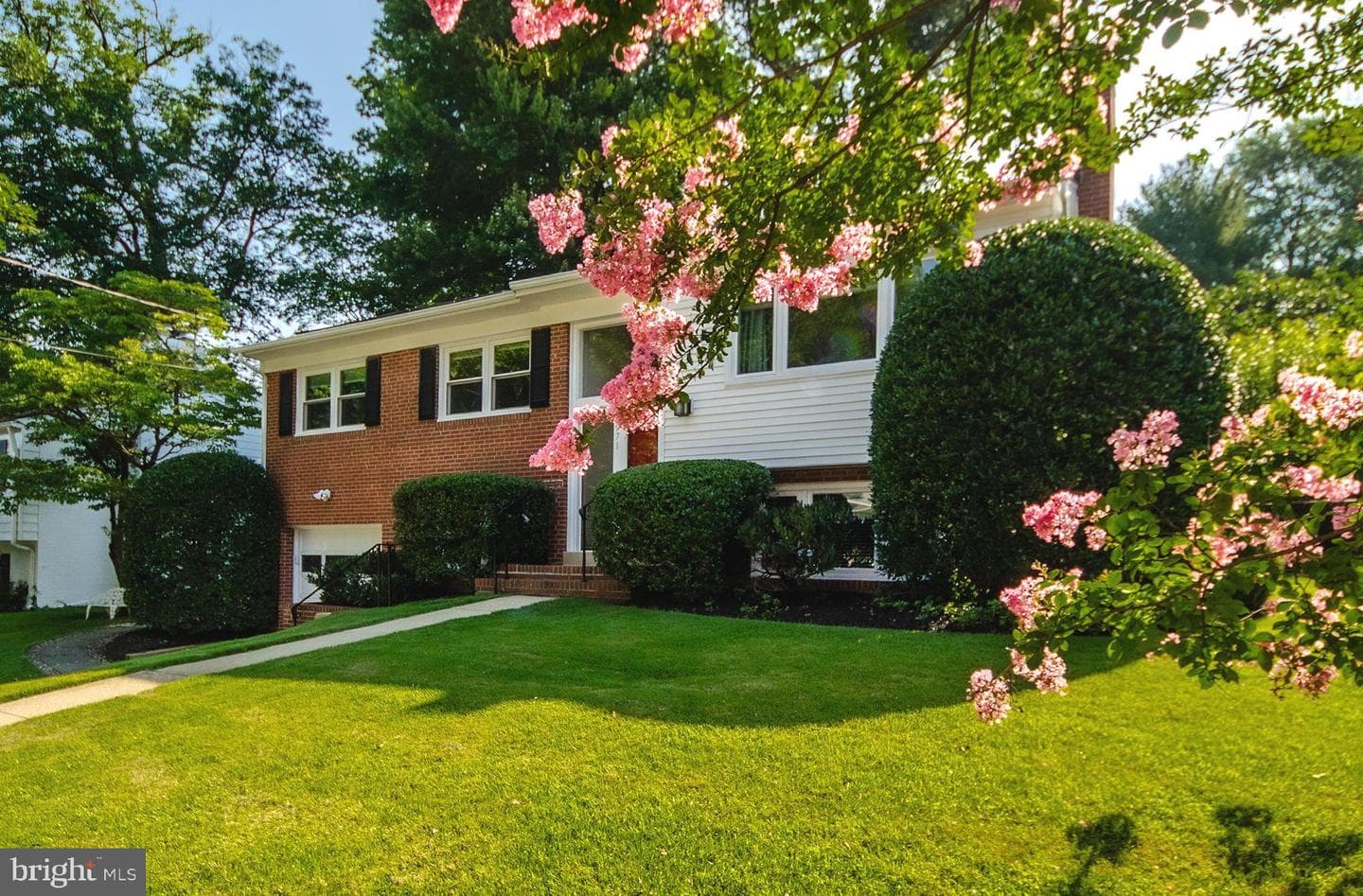 971 N Rochester Street, Arlington