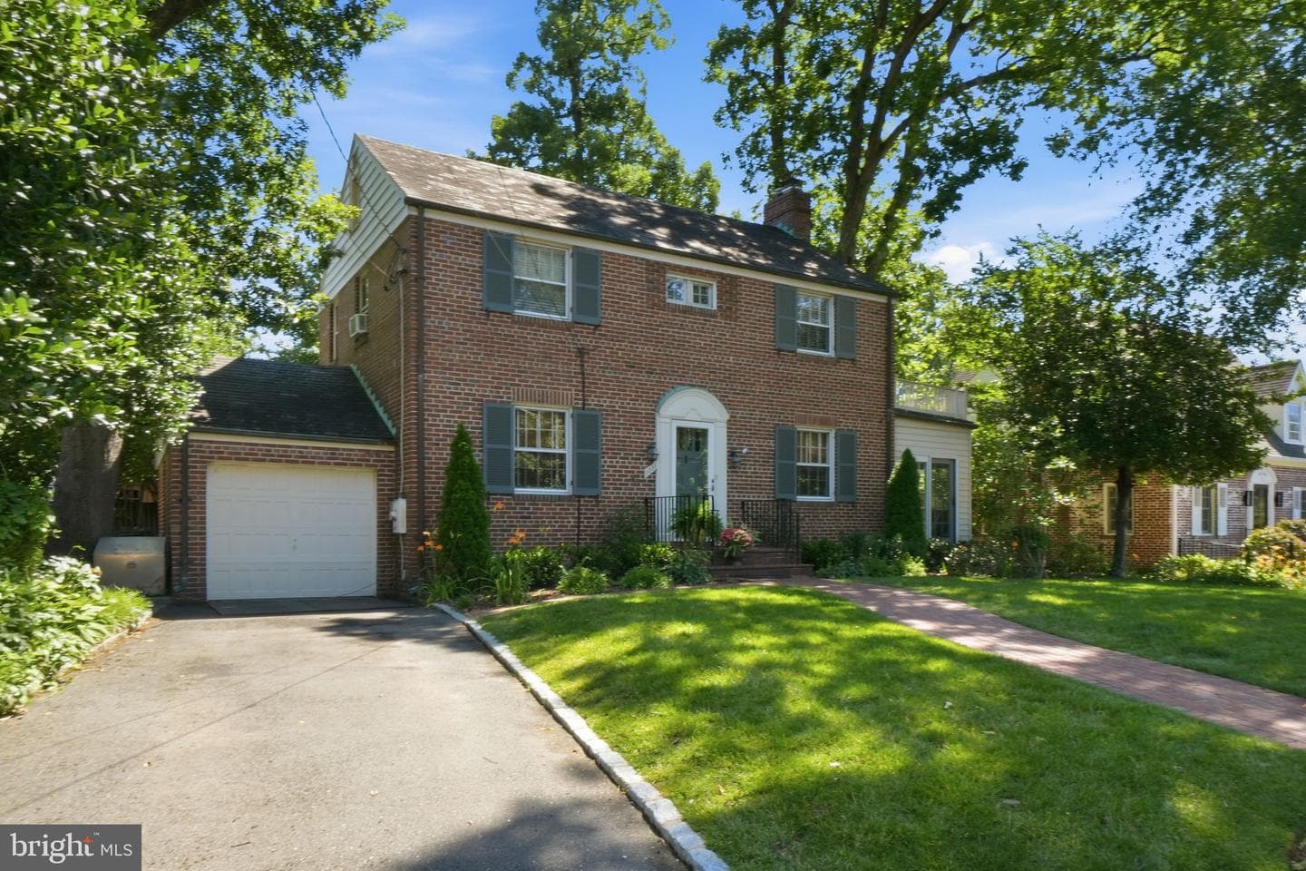 1251 S Oakcrest Road photo 5