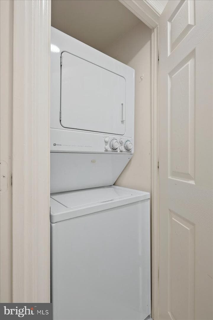 3835 9th Street N #302e photo 21