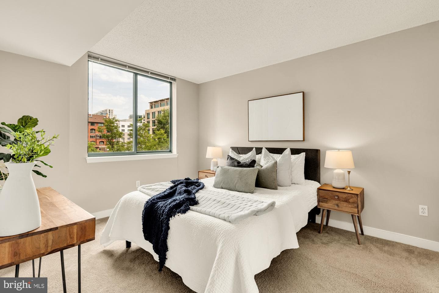 1050 N Taylor Street #404 photo 11
