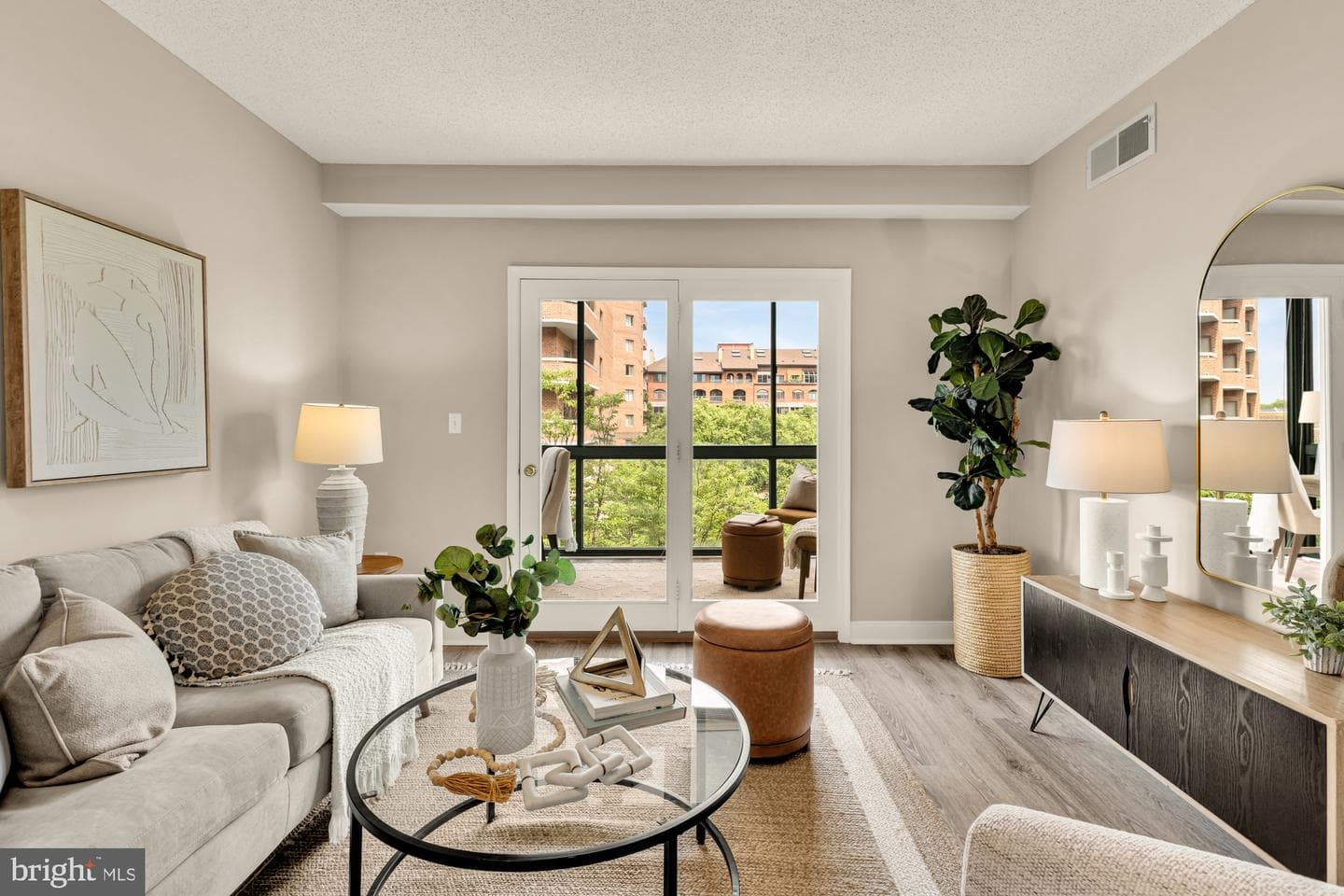 1050 N Taylor Street #404 photo 6