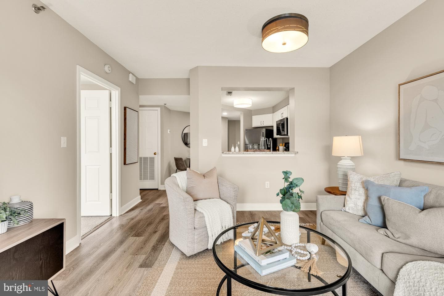 1050 N Taylor Street #404 photo 8