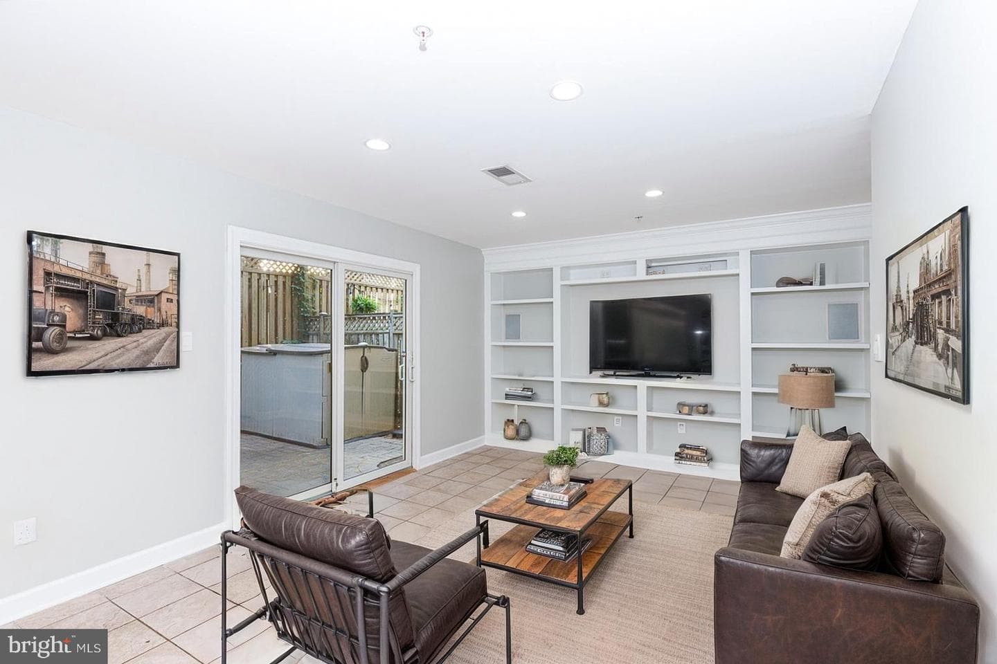 504 N Thomas Street #j photo 4