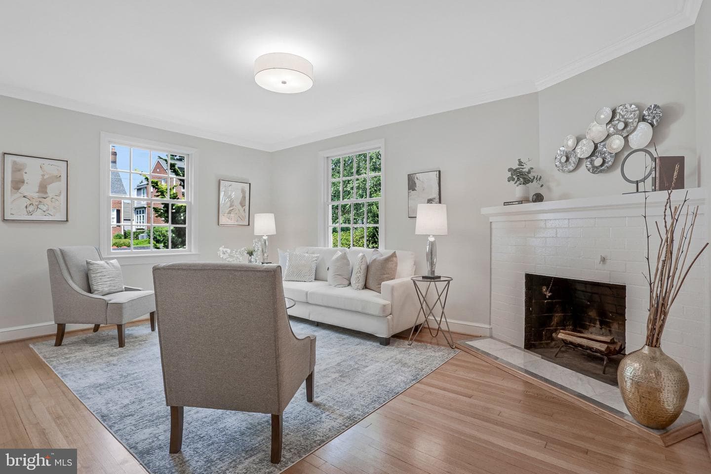 1115 N Harrison Street photo 4