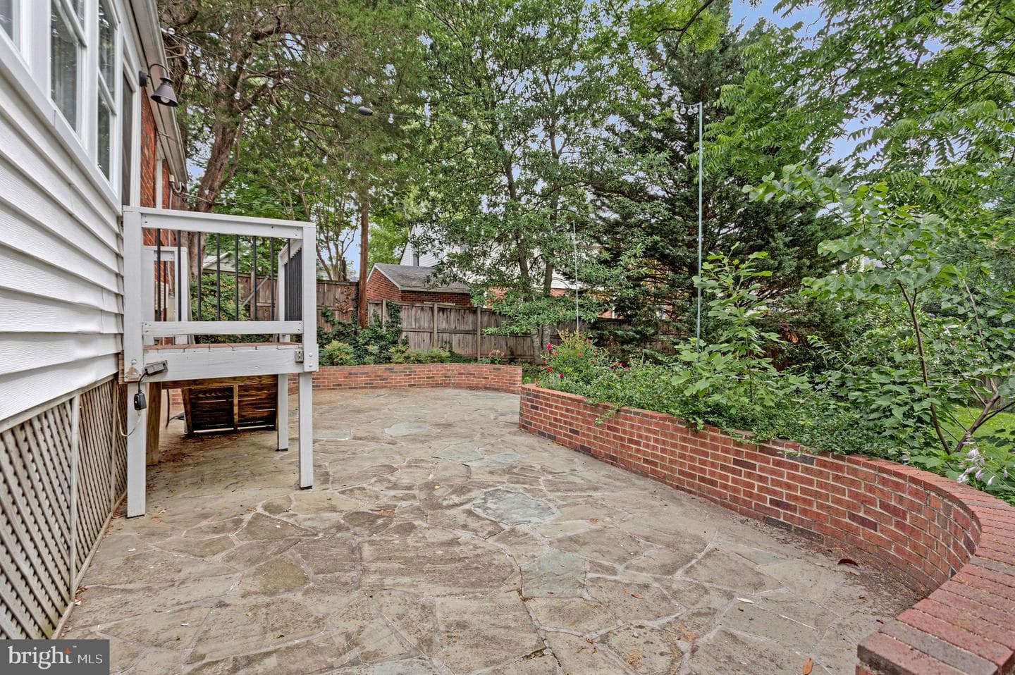1115 N Harrison Street photo 40
