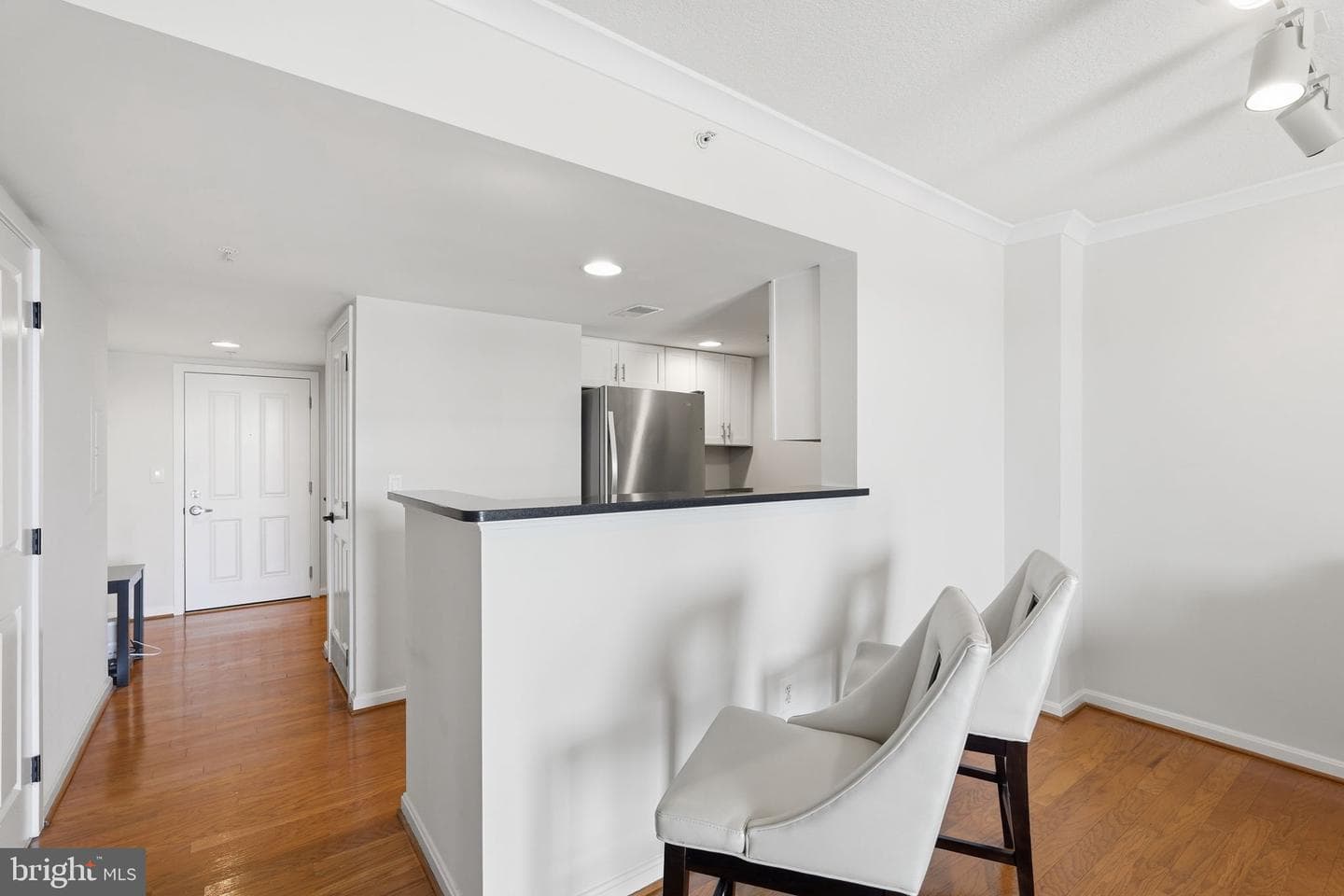 2220 Fairfax Drive #801 photo 3