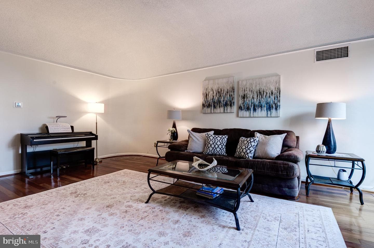 1101 S Arlington Ridge Road #106 photo 11