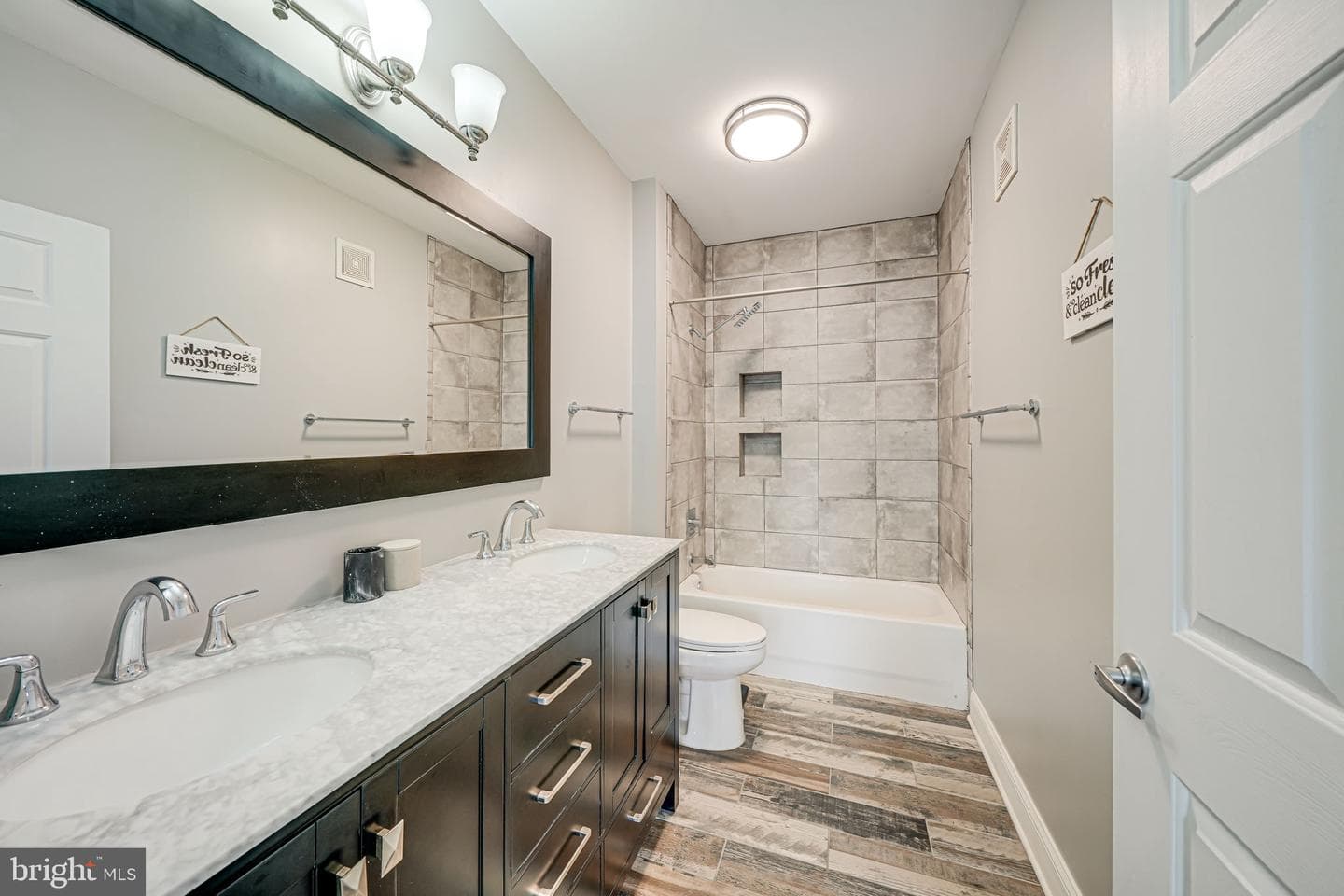 801 S Greenbrier Street #113 photo 17
