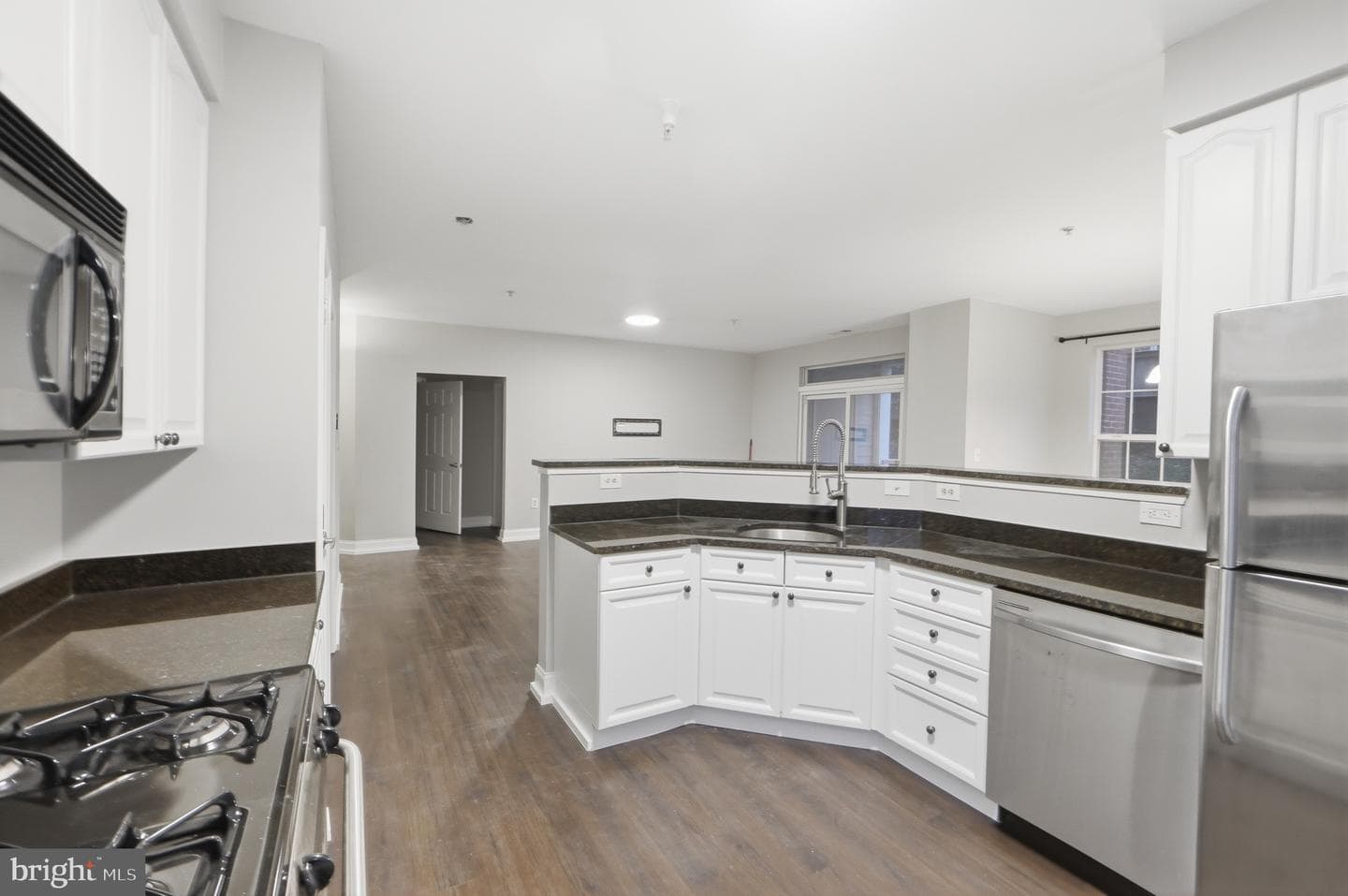 801 S Greenbrier Street #113 photo 6
