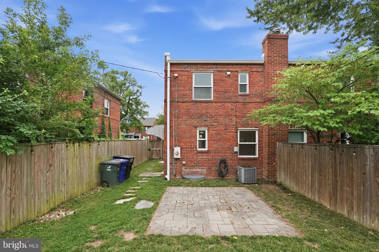 829 S Irving Street photo 24