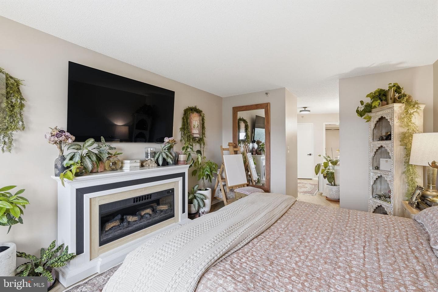 1600 N Oak Street #1122 photo 13