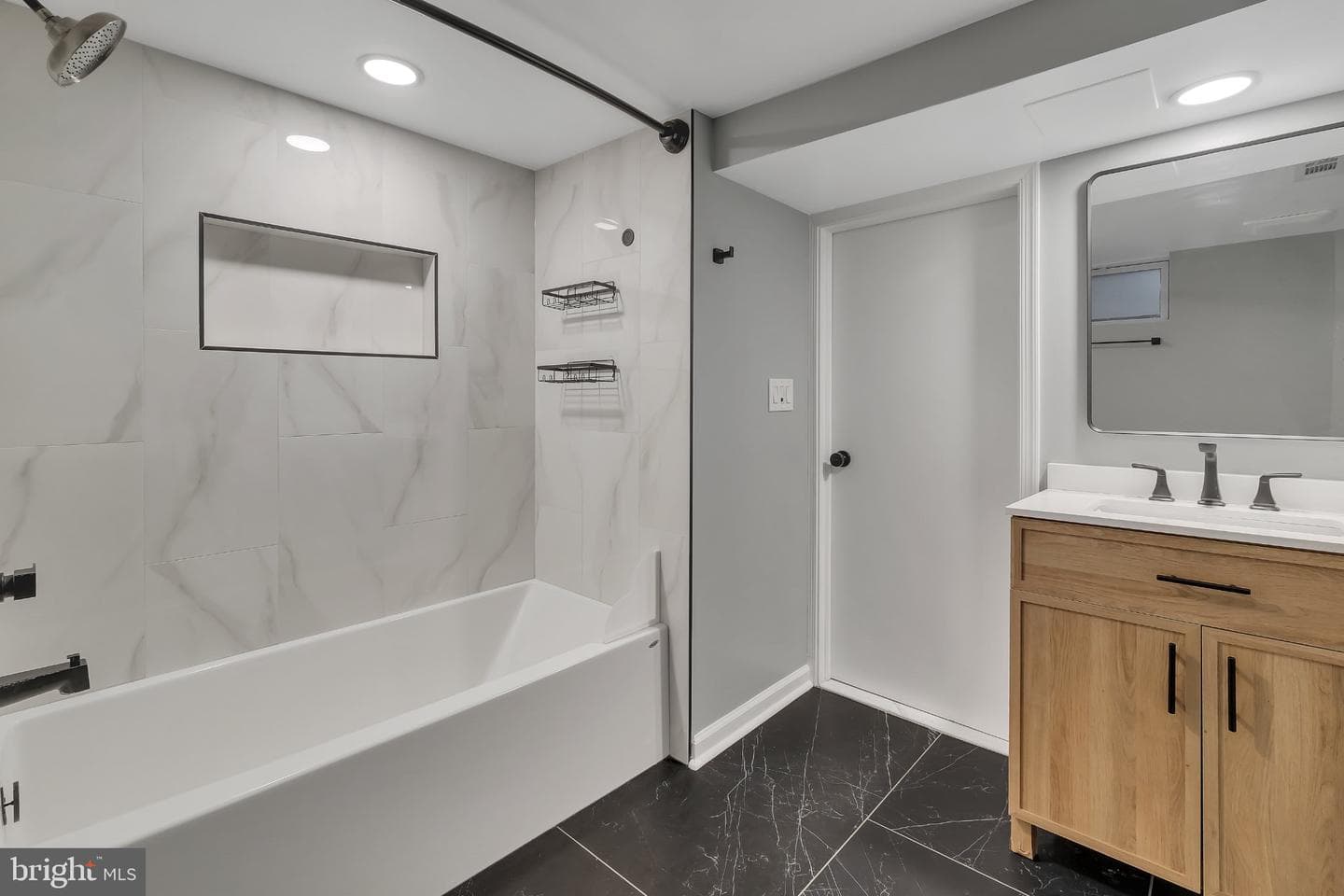 1706 N Glebe Road photo 29