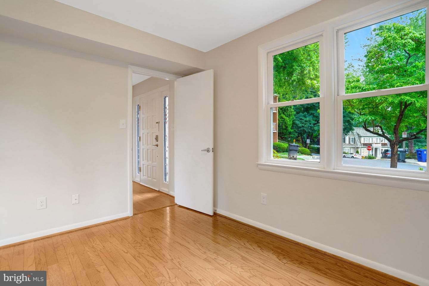 2130 Military Road photo 11