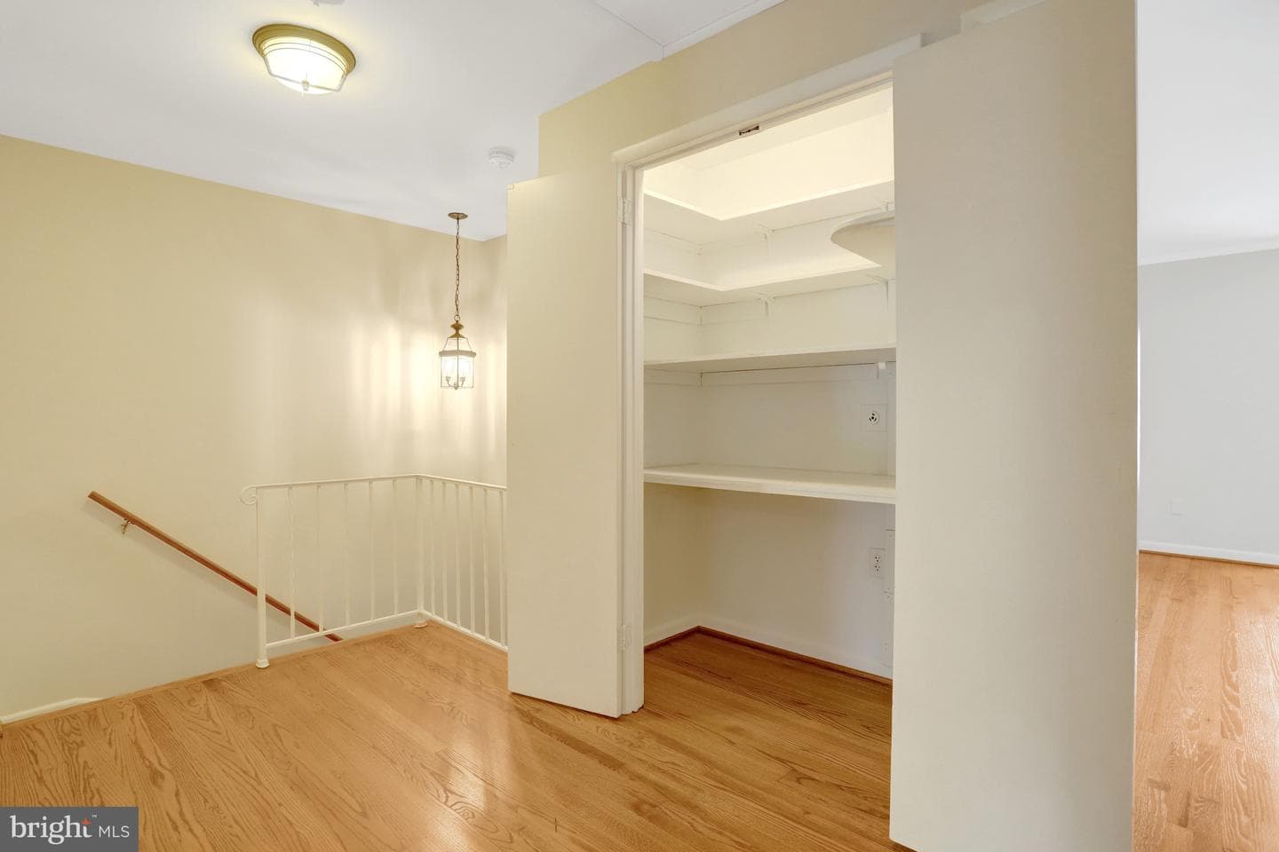2130 Military Road photo 55