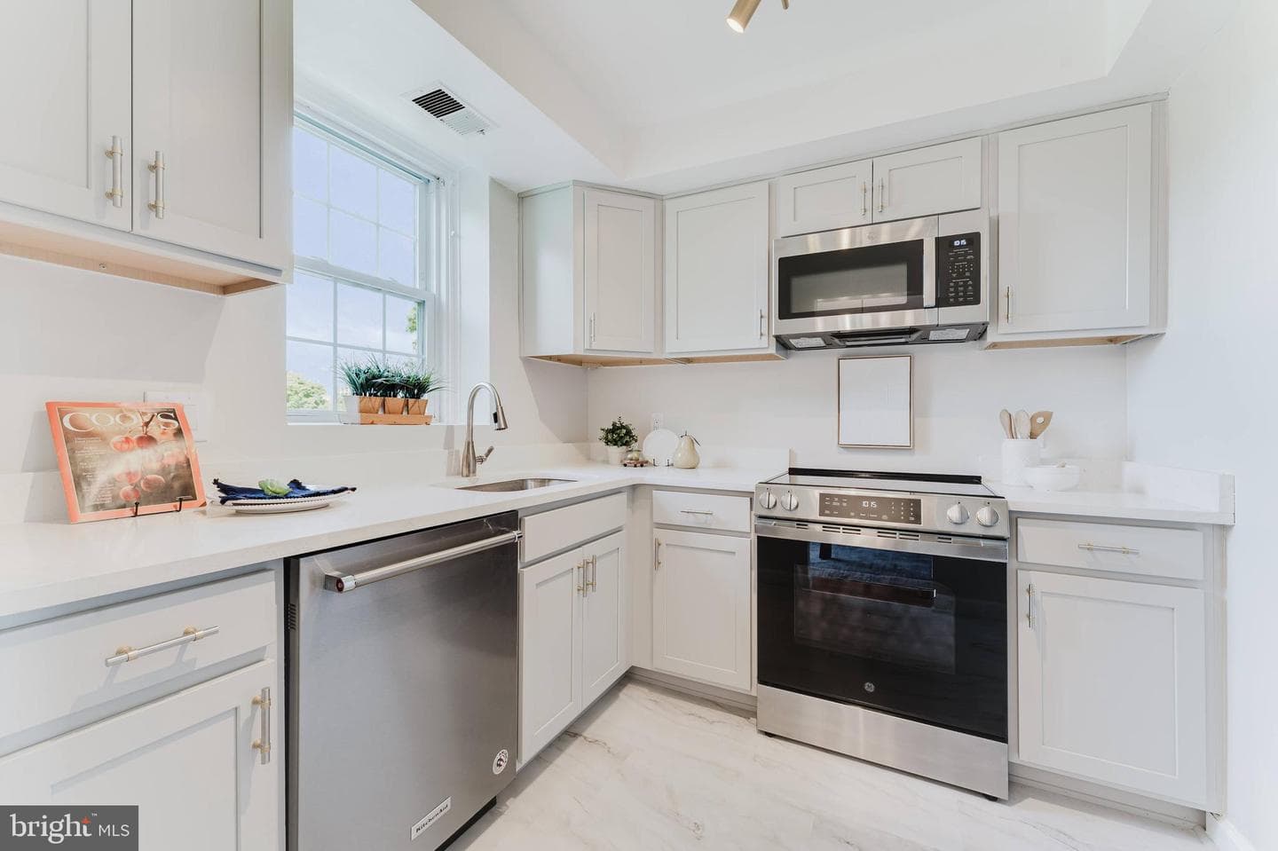 3050 S Abingdon Street #c1 photo 17