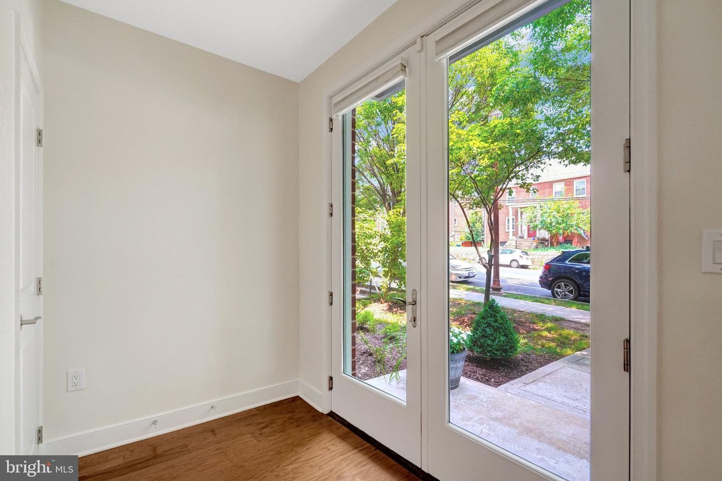 1418 N Rhodes Street #b106 photo 17