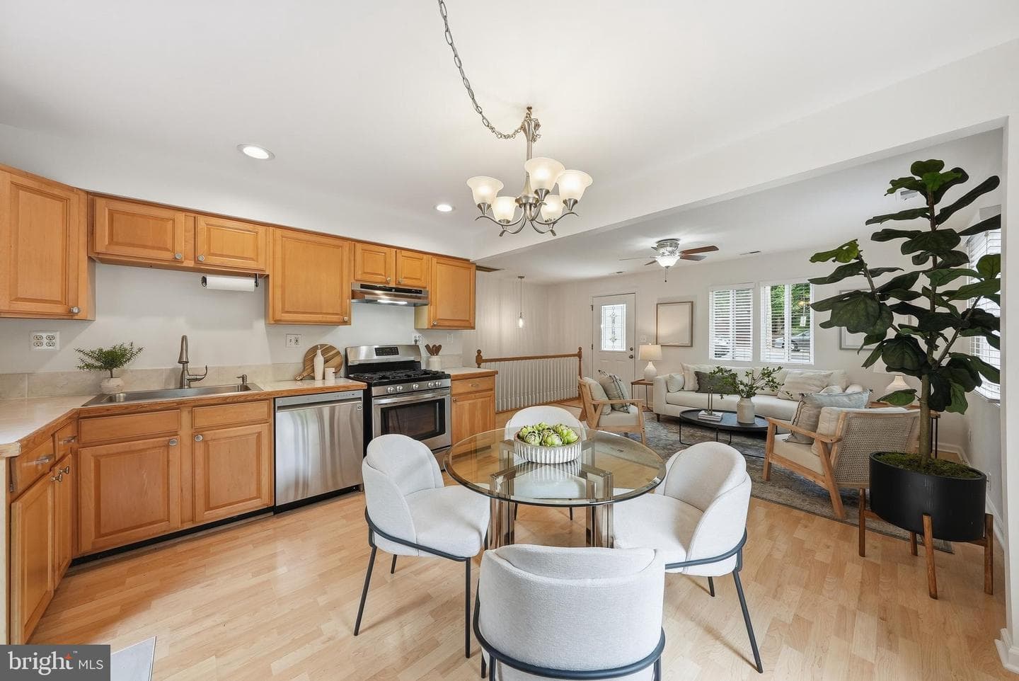 2020 S Quincy Street photo 16