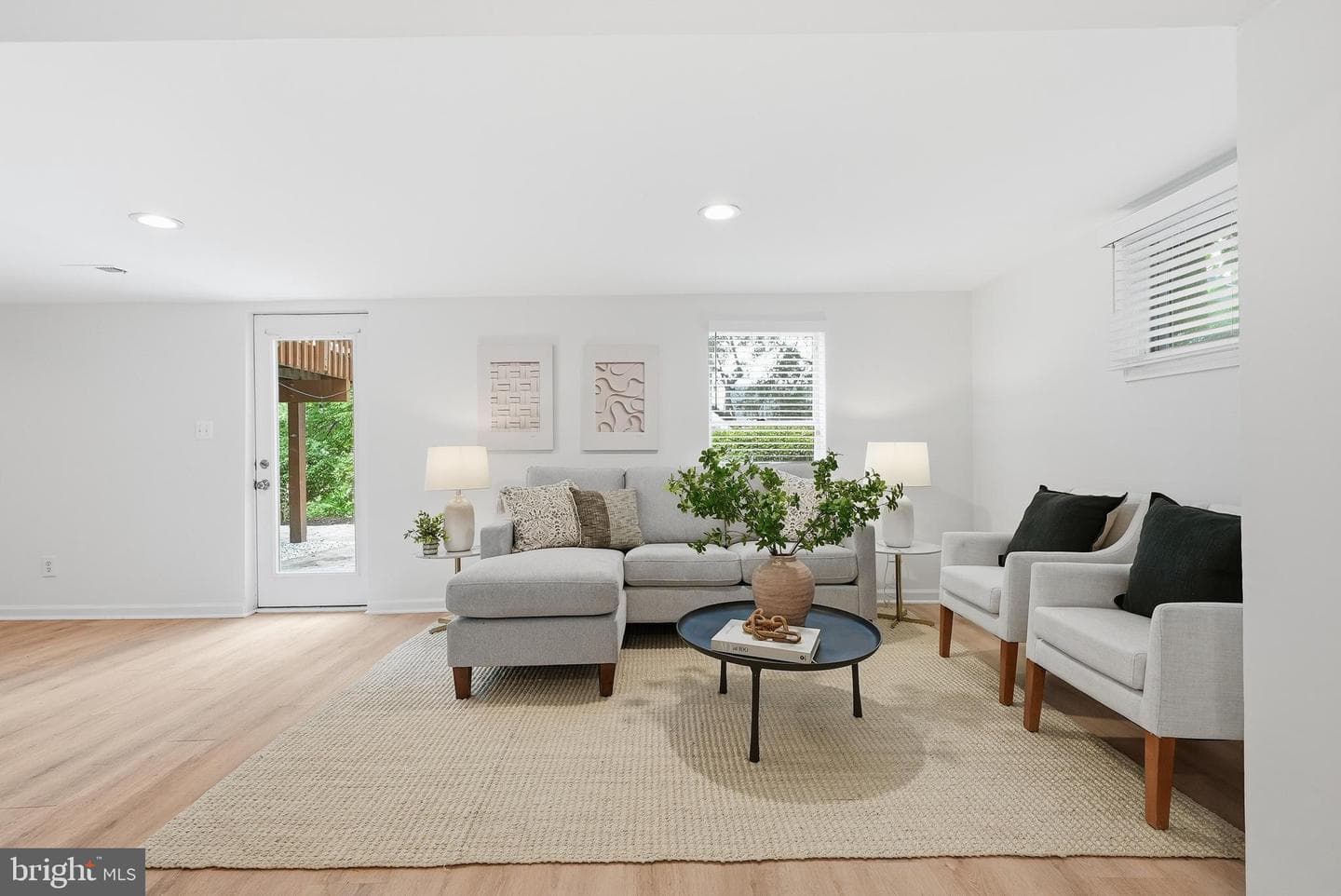 2020 S Quincy Street photo 6