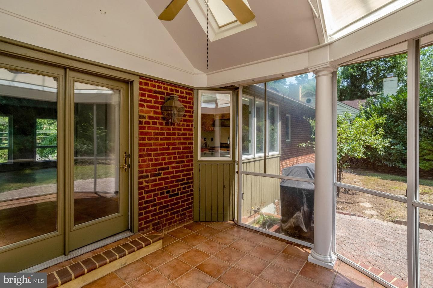 3548 Military Road photo 16