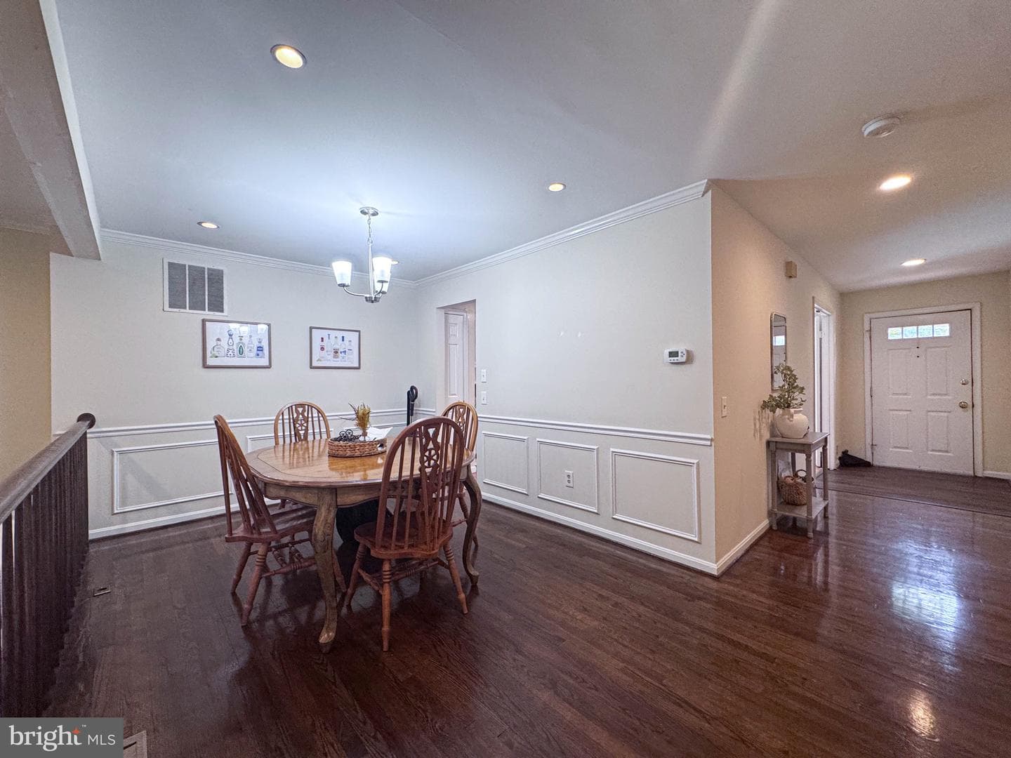 442 N Park Drive N photo 3