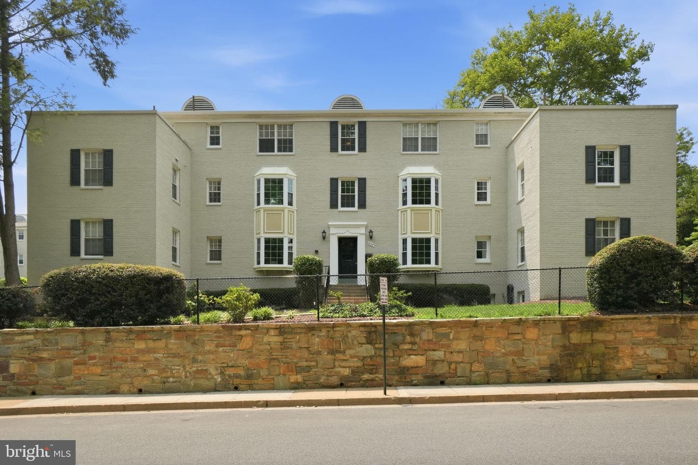 808 S Arlington Mill Drive #9-302, Arlington