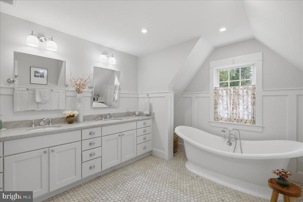 5121 25th Street N photo 21