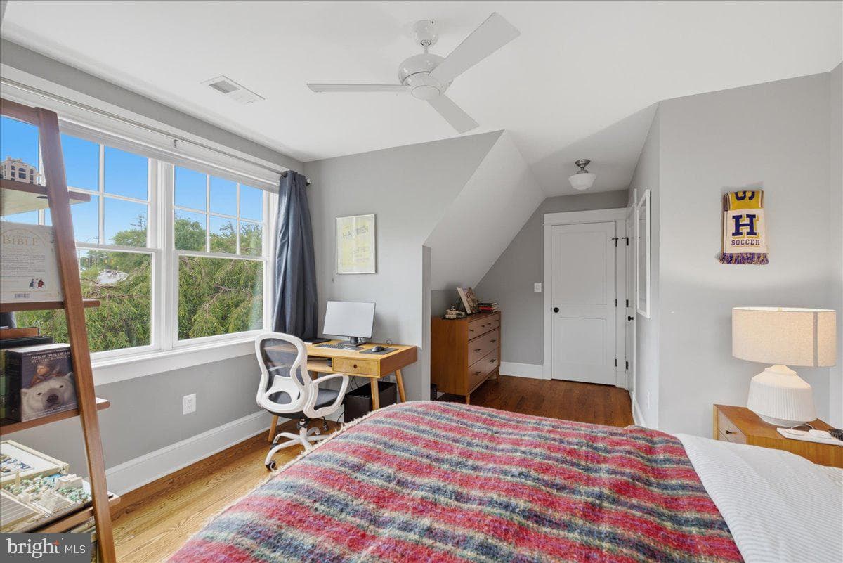 5121 25th Street N photo 23