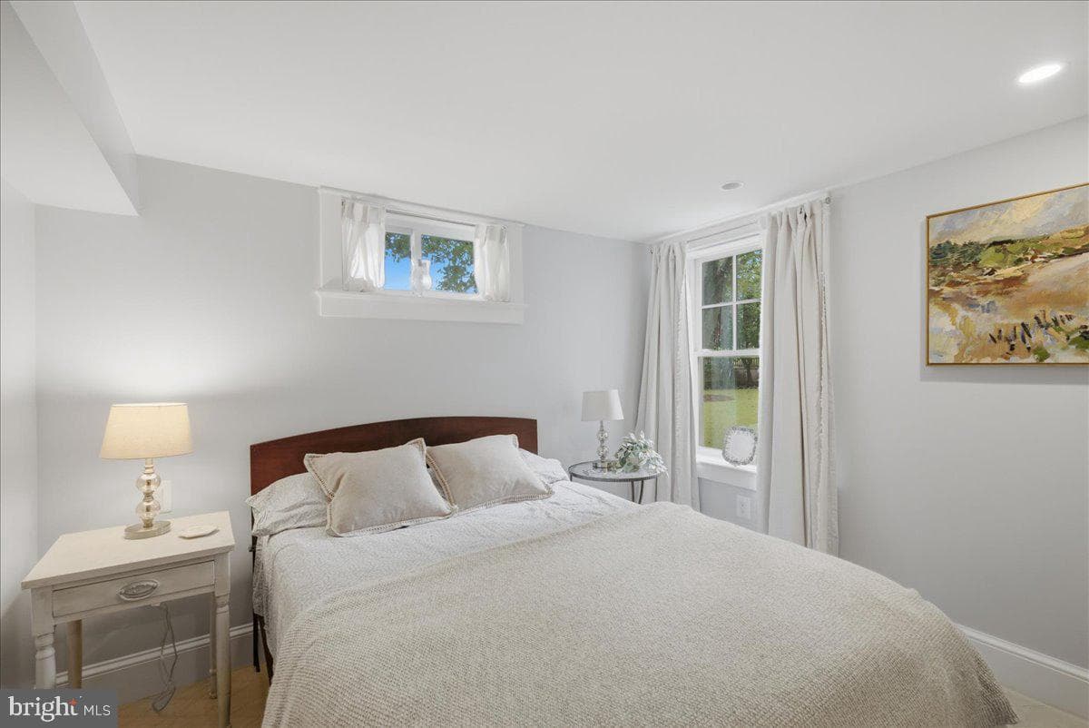 5121 25th Street N photo 29