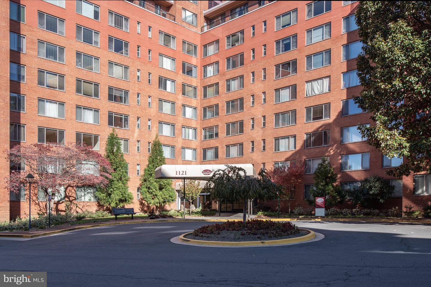1121 Arlington Boulevard #206 photo 26