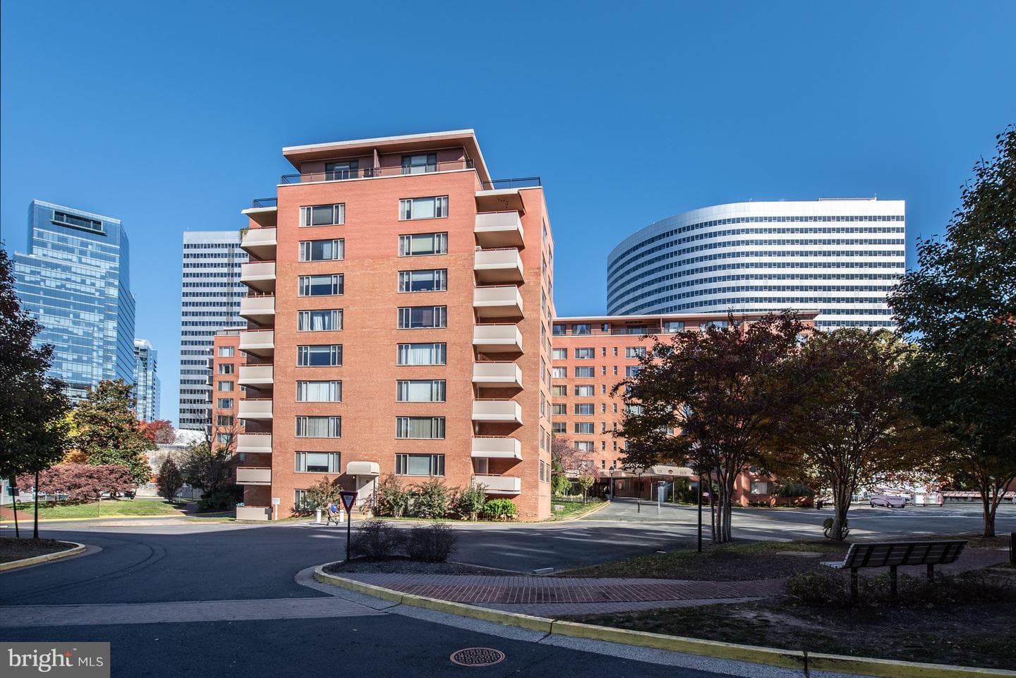 1121 Arlington Boulevard #206 photo 27