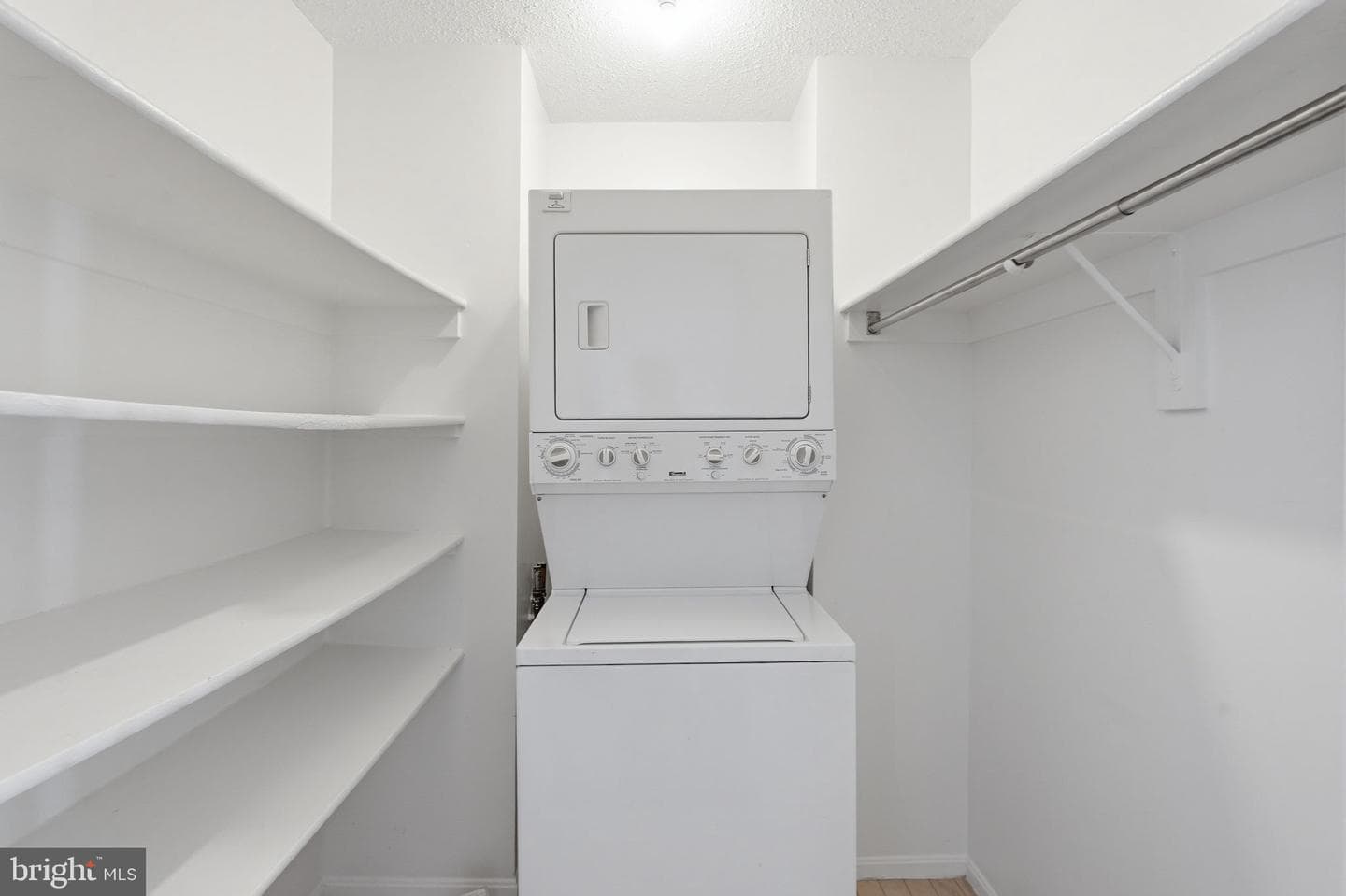 1600 N Oak Street #1604 photo 20