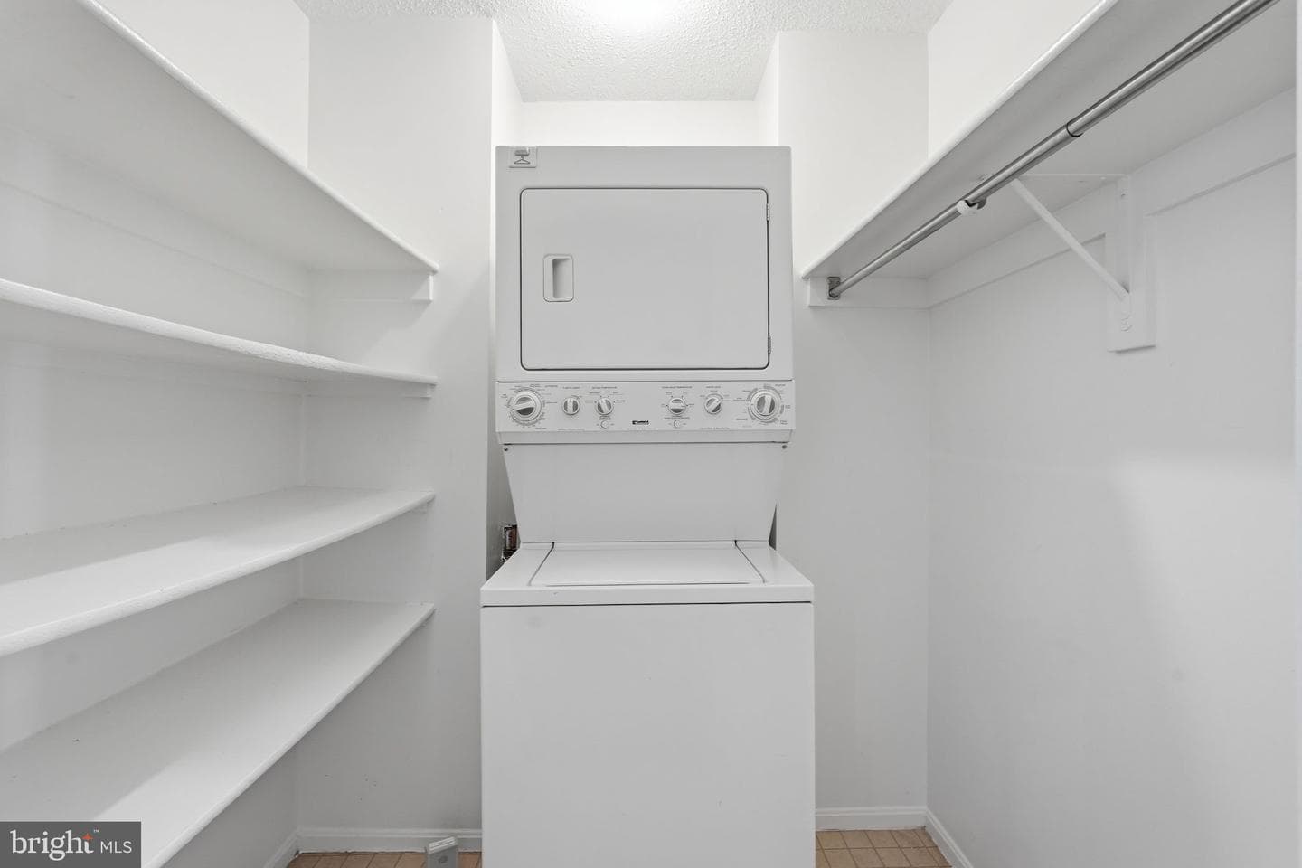 1600 N Oak Street #1604 photo 21