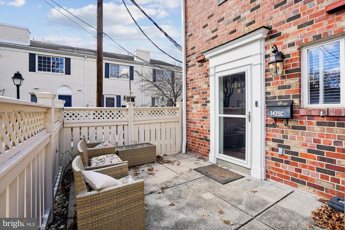 1435 N Van Dorn Street photo 30